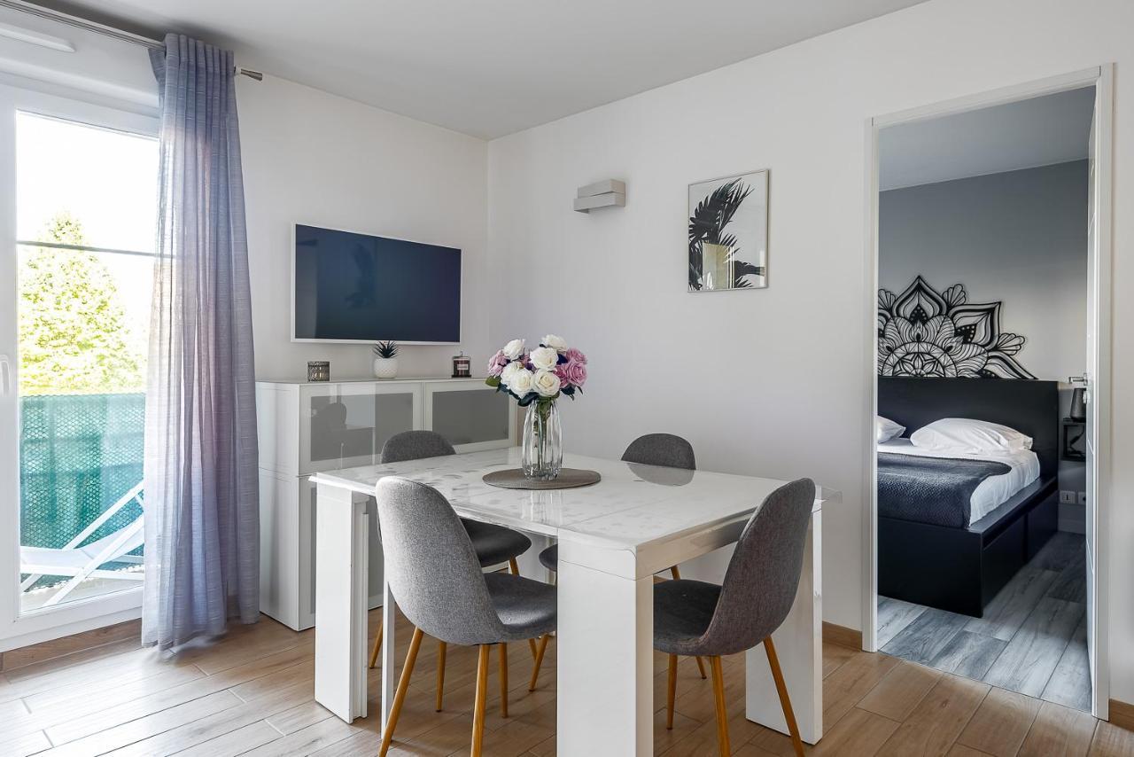 מאני-לה-הונגרה 1 Bedroomed Camille Near Disneyland Paris מראה חיצוני תמונה